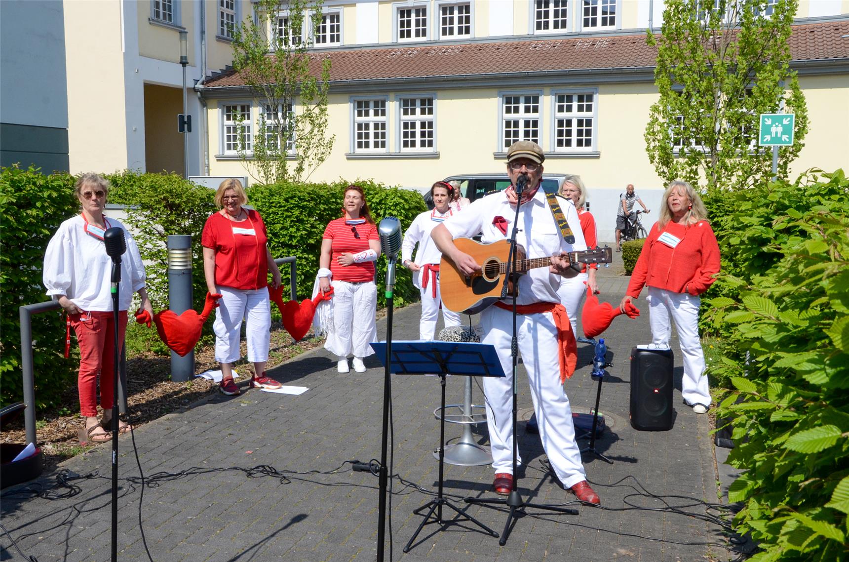 „Caripelle“ begeisterte Senioren mit Musik