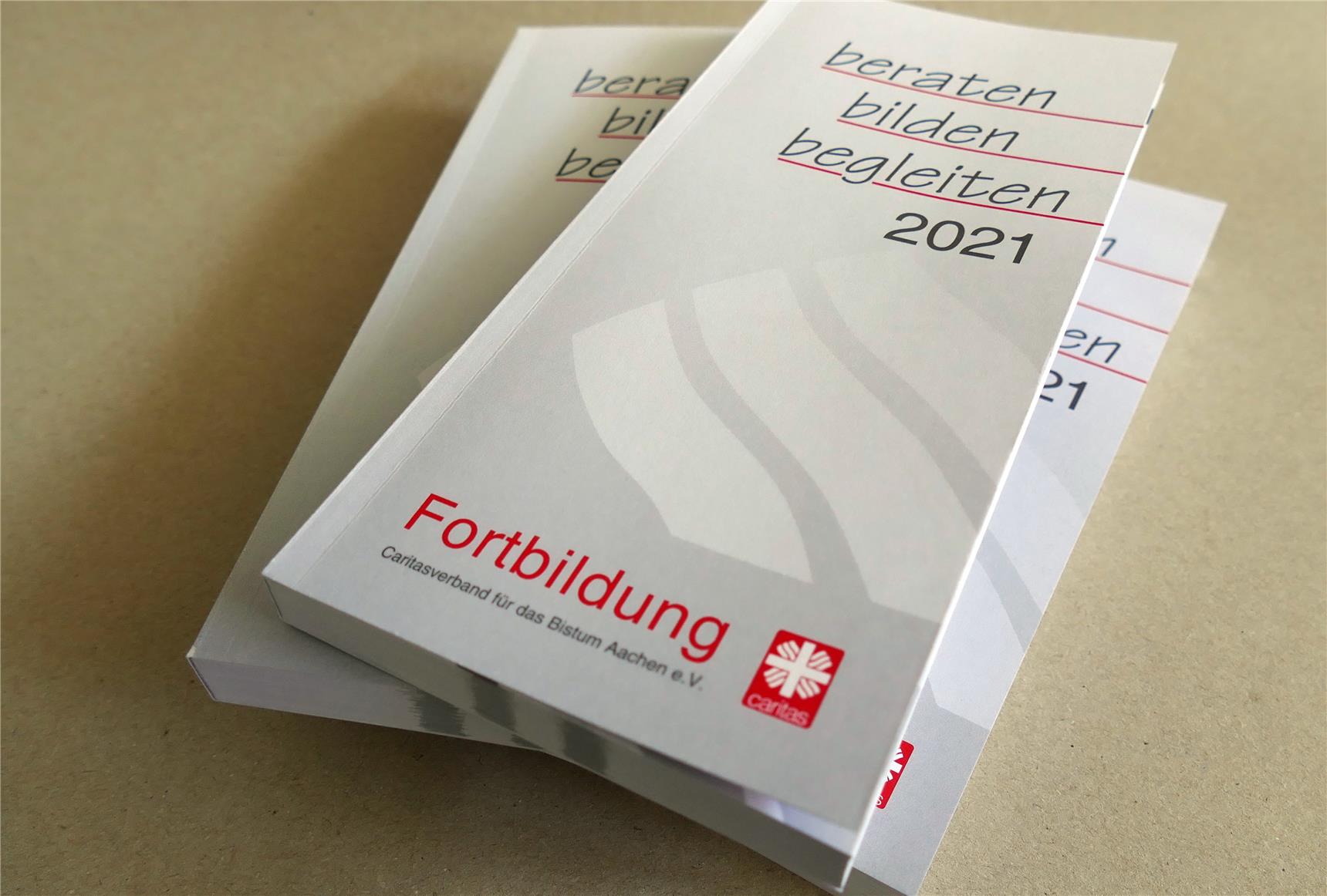 Fortbildungsprogramm 2021 - beraten, bilden, beggleiten -
