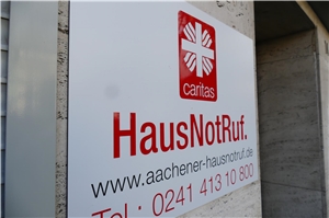 Schild Hausnotruf