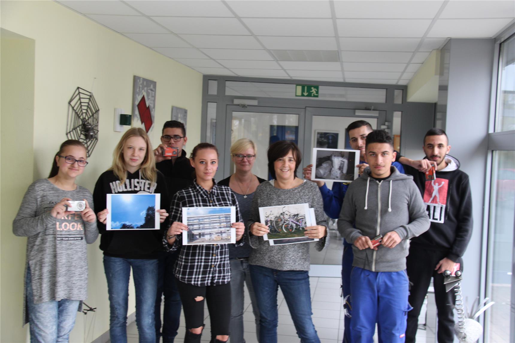 Jugendliche der Jugendwerkstatt Hilfrath