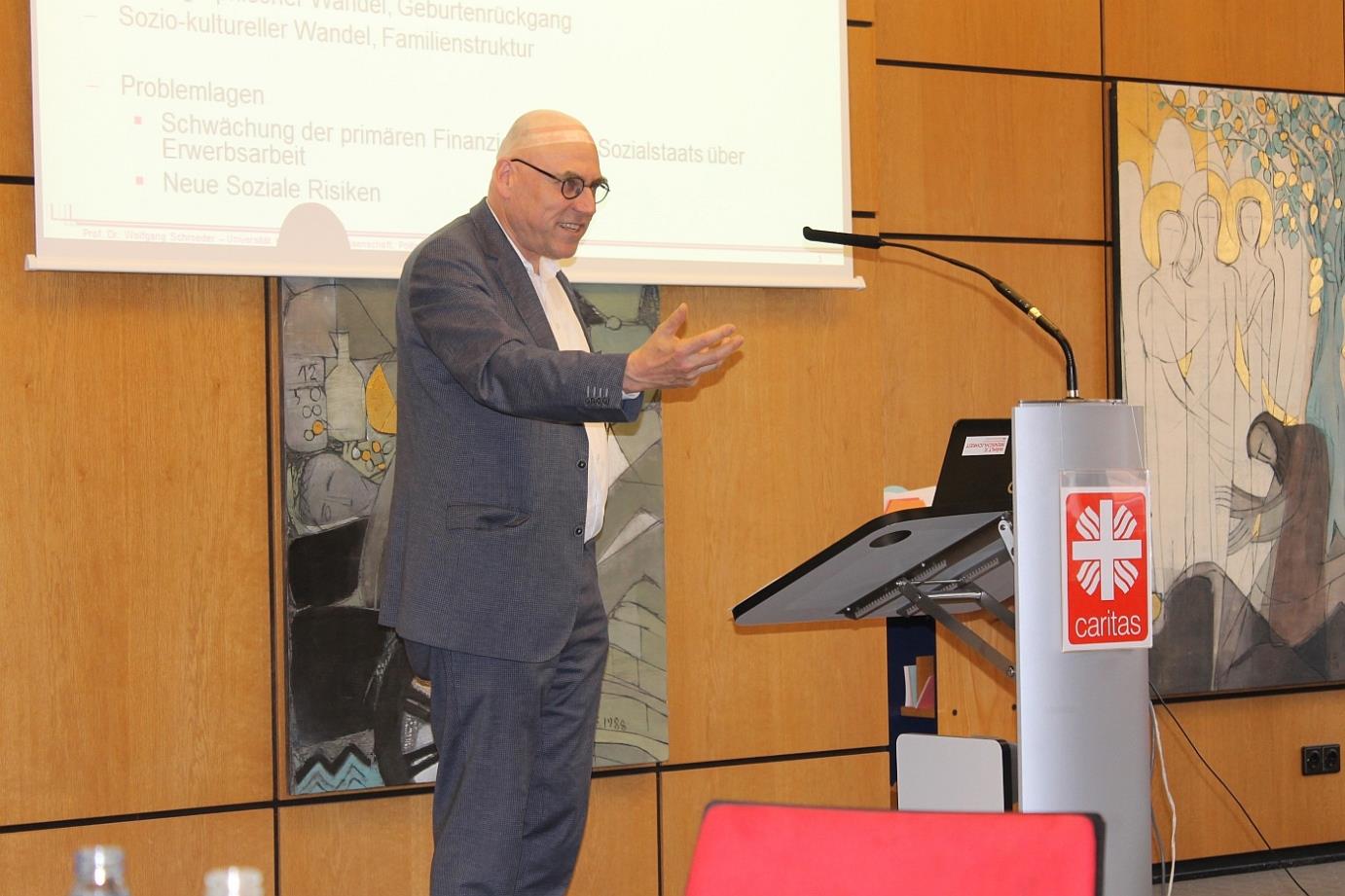 Referent Wolfgang Schroeder