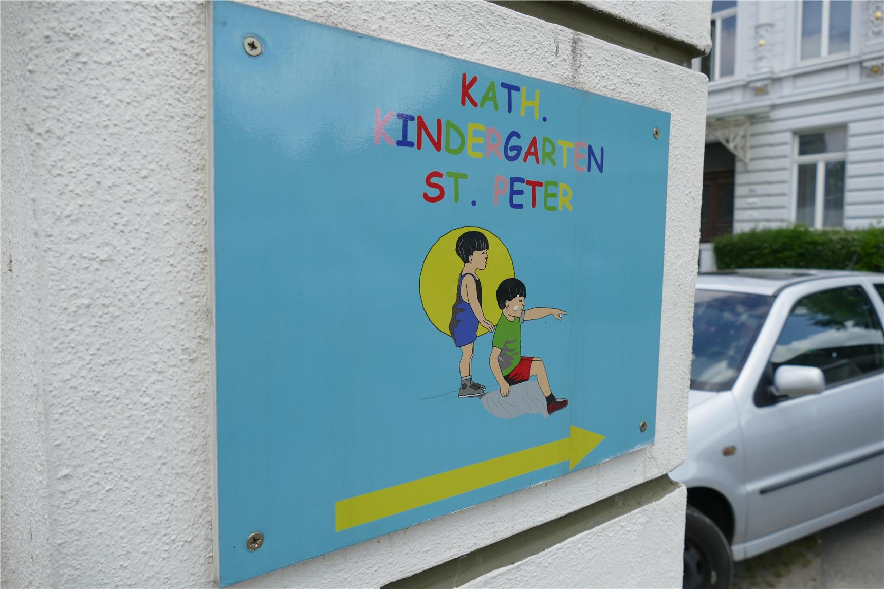 Schild an einer Kita