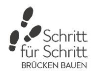 Das Logo des Projekts 'Schritt für Schritt - Brücken bauen' mit dem Namen und drei Schuhabdrücken daneben