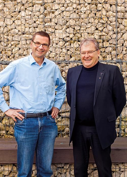 Herbert Kohl und Pfarrer Angelo Stipinovich