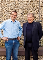 Herbert Kohl und Pfarrer Angelo Stipinovich