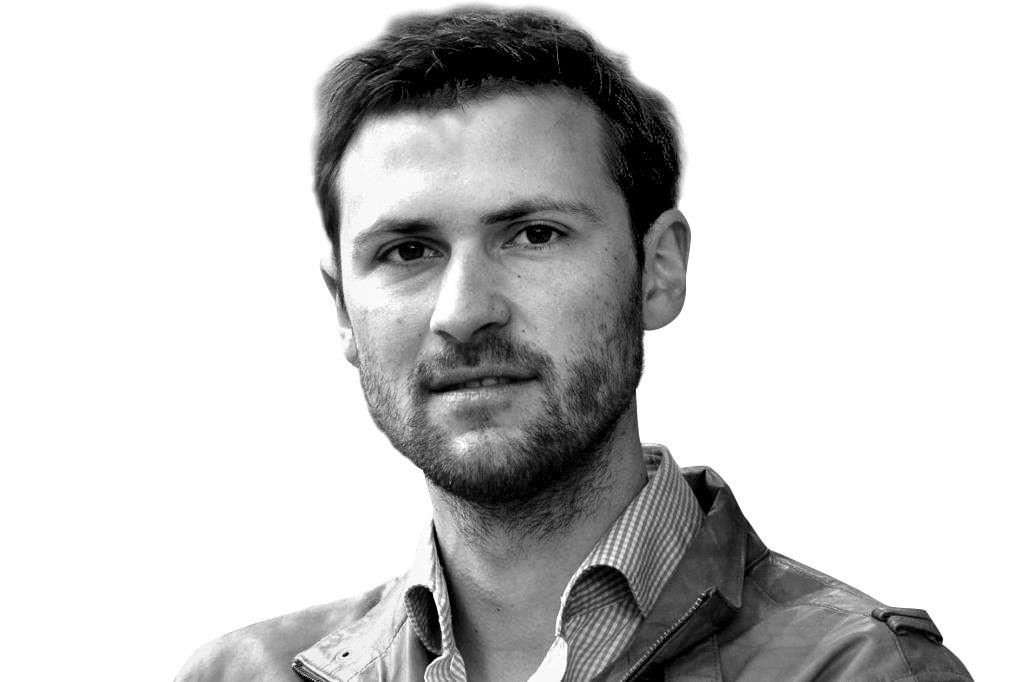 Das Schwarz-weiß-Porträt eines Mannes